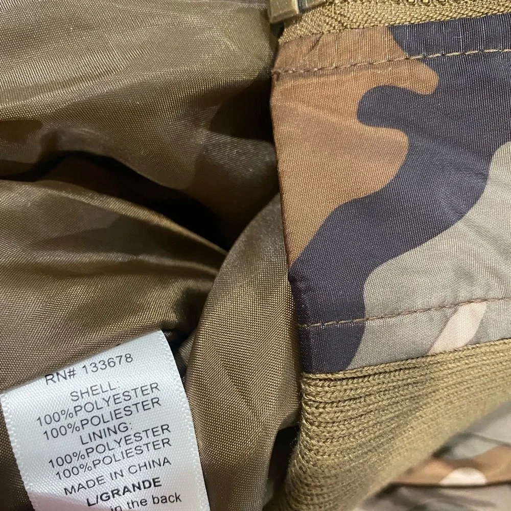 NWOT camo WEST COAST VIBES bomber jacket! 😎 - Picture 12 of 14